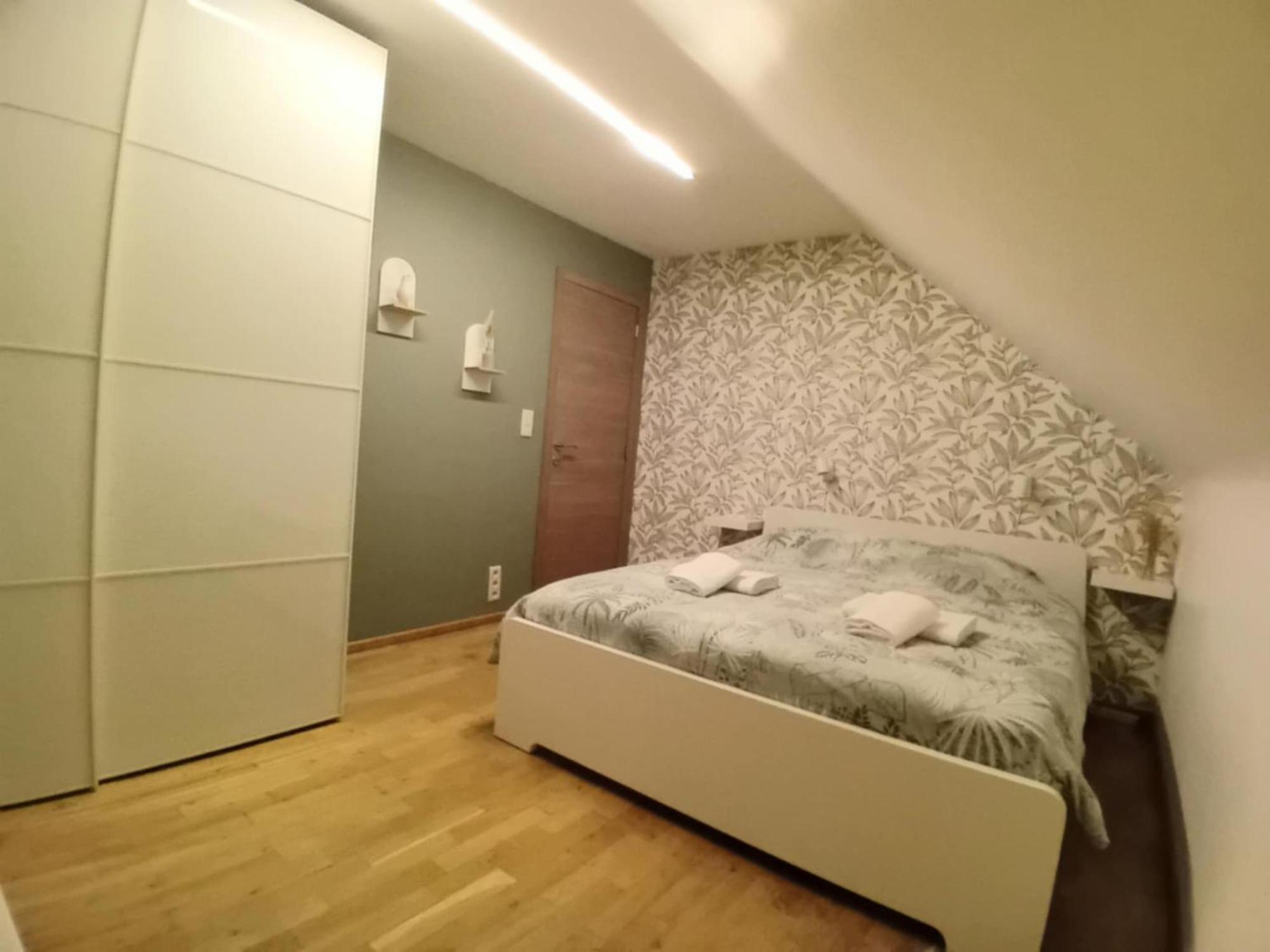 Le Clos Du Montys Louveigné Zewnętrze zdjęcie